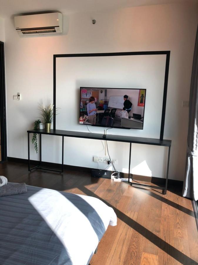 Almas Puteri Harbour Nusajaya Suite Room Exclusive Room 5 Min To Legoaland By Homespace Exteriör bild
