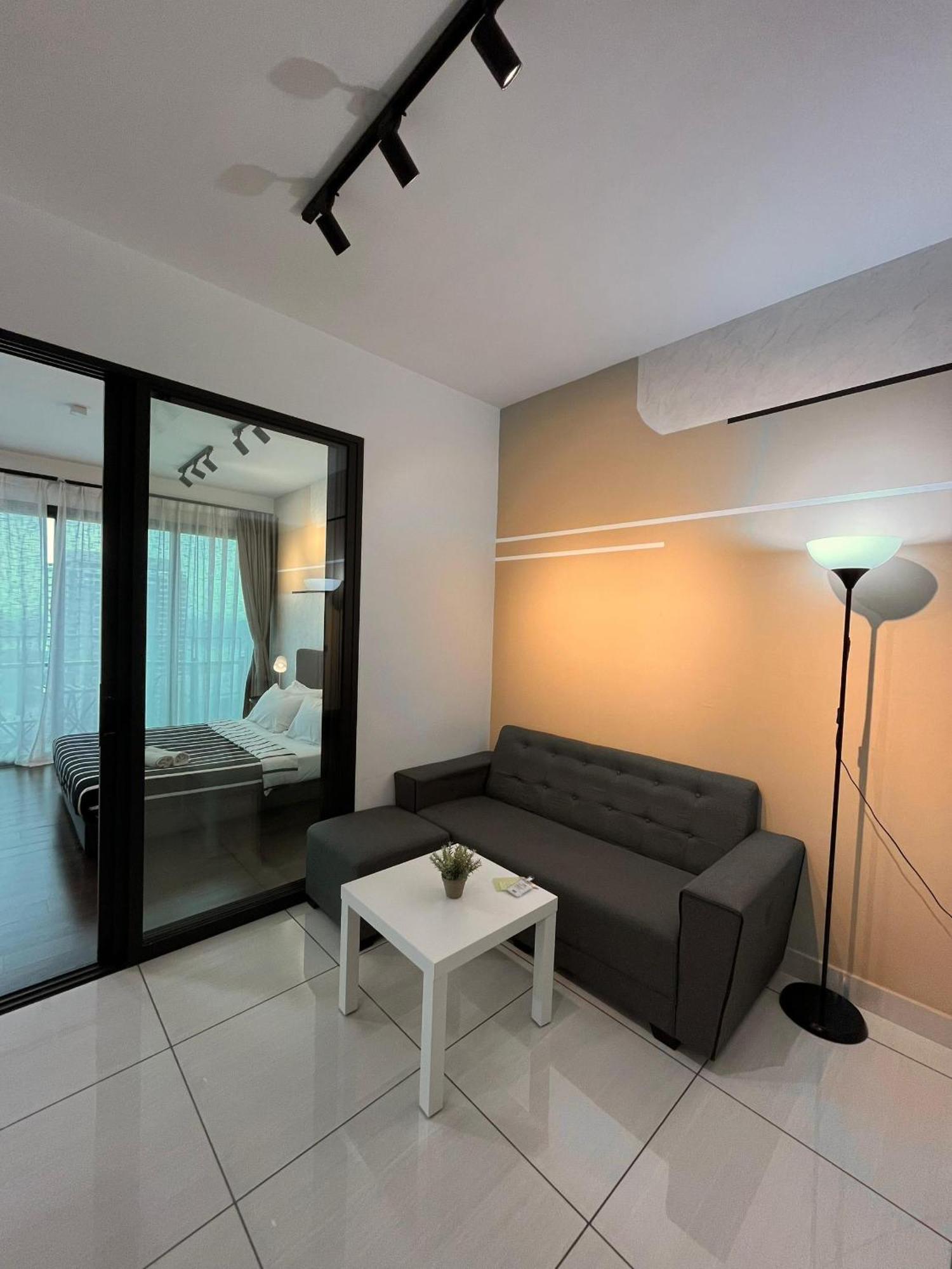 Almas Puteri Harbour Nusajaya Suite Room Exclusive Room 5 Min To Legoaland By Homespace Exteriör bild